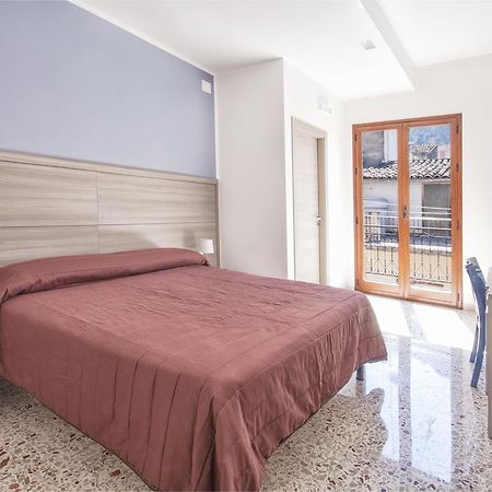 B&B La Torre Кастелламмаре-дель-Голфо Номер фото